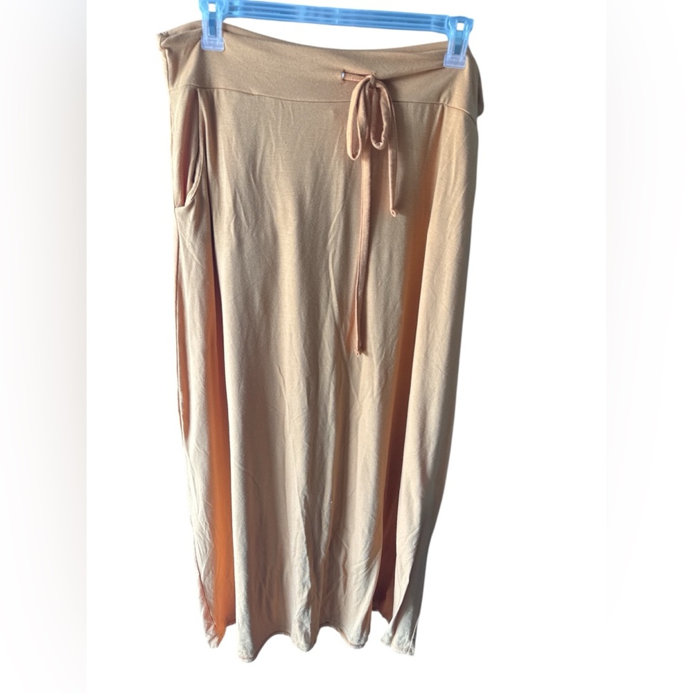 Zenana Outfitters Tan Maxi Skirt